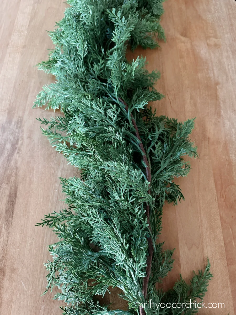 Hananona Amazon cedar garland on table